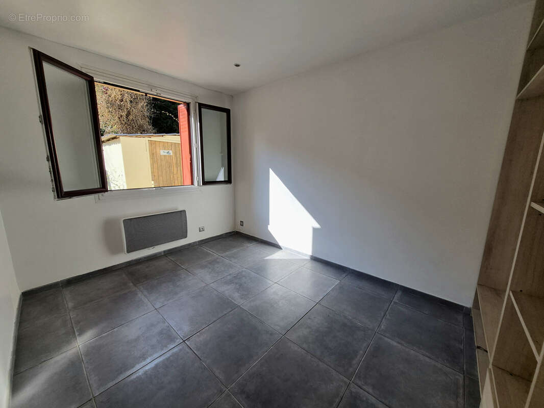 Maison à LE PERREUX-SUR-MARNE