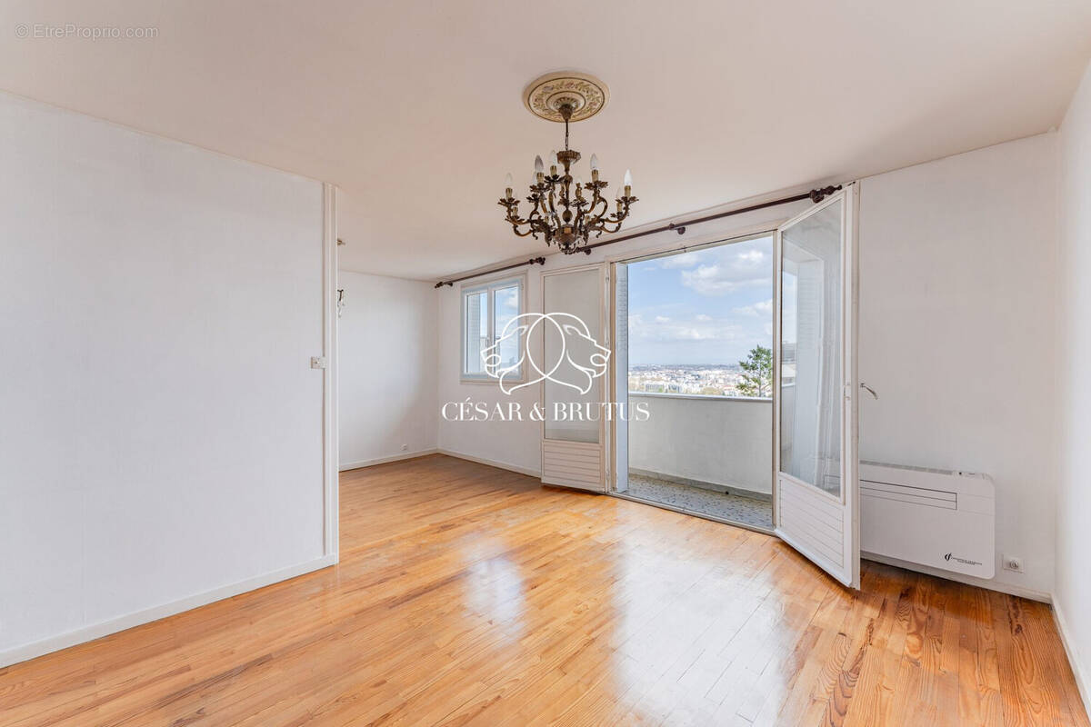 Appartement à LA MULATIERE