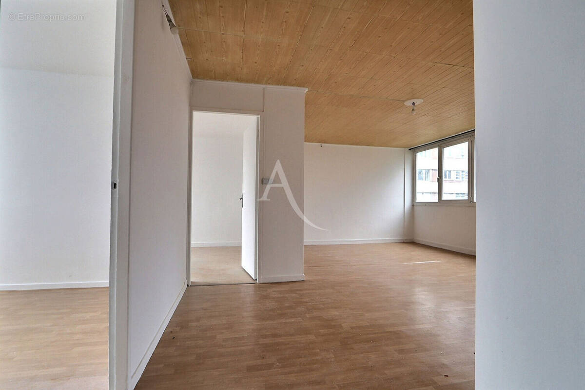 Appartement à SAINT-DENIS