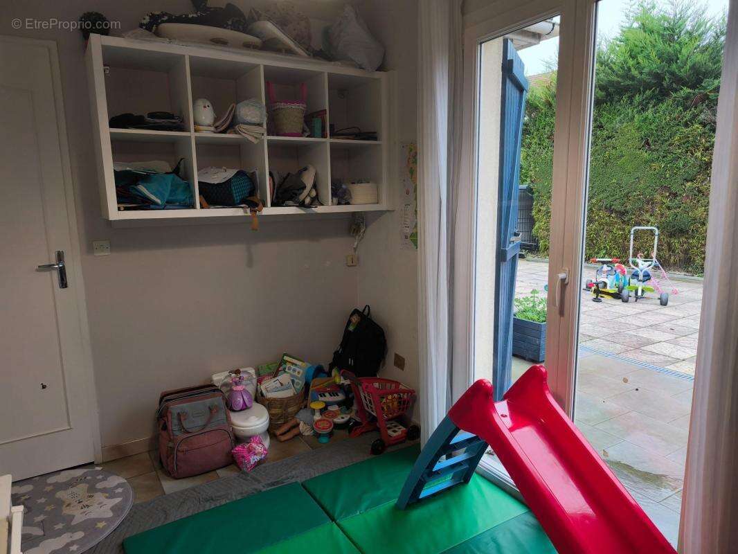 Maison familiale 115 m²  6 pièces  Terrain 400 m² – Longpont-sur-Orge - photo 6