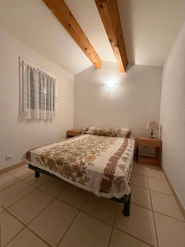 Spécial investisseur-St Pierre la Mer Duplex T3 Plein Sud avec jardin, terrasse et place de parking. - photo 5
