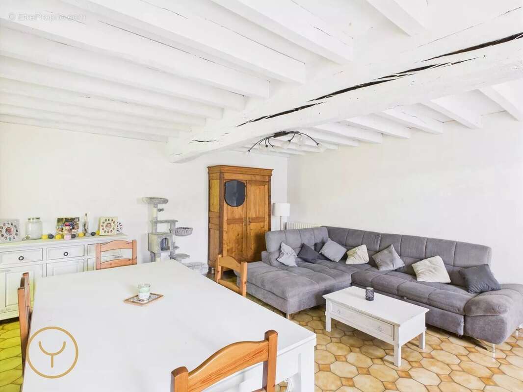 Maison à VALLANT-SAINT-GEORGES