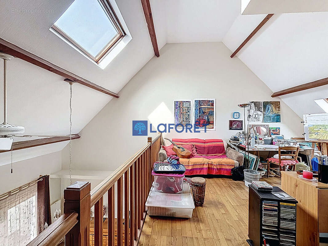 Maison à SAVIGNY-SUR-ORGE