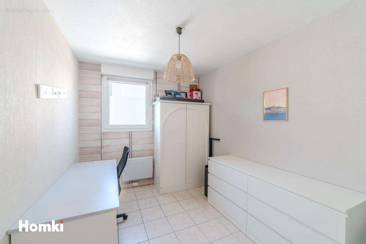 Appartement T4 de 68 m2 à Villeurbanne 69100, Rue du 8 Mai 1945 - photo 6