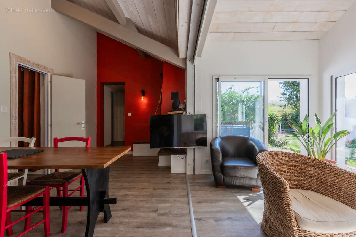 Maison à TOSSE