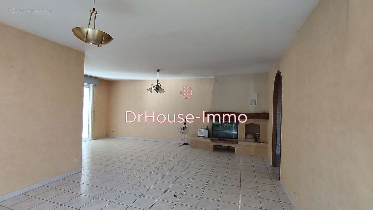 Maison à CARSAC-DE-GURSON