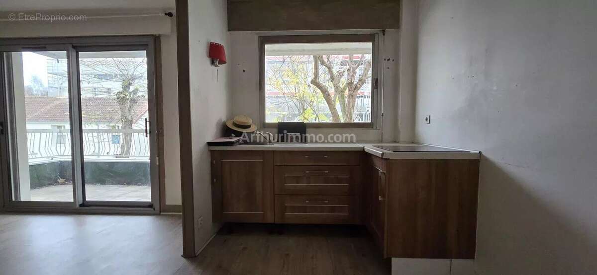 Appartement à SAINT-MAUR-DES-FOSSES