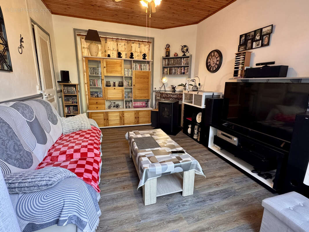Henriville - Garage & Jardin - photo 4