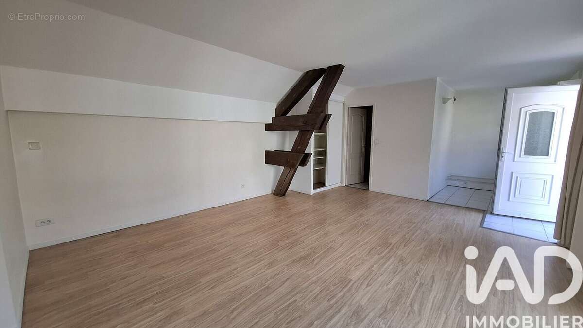 Appartement 33 m² à Claye-Souilly  - photo 4