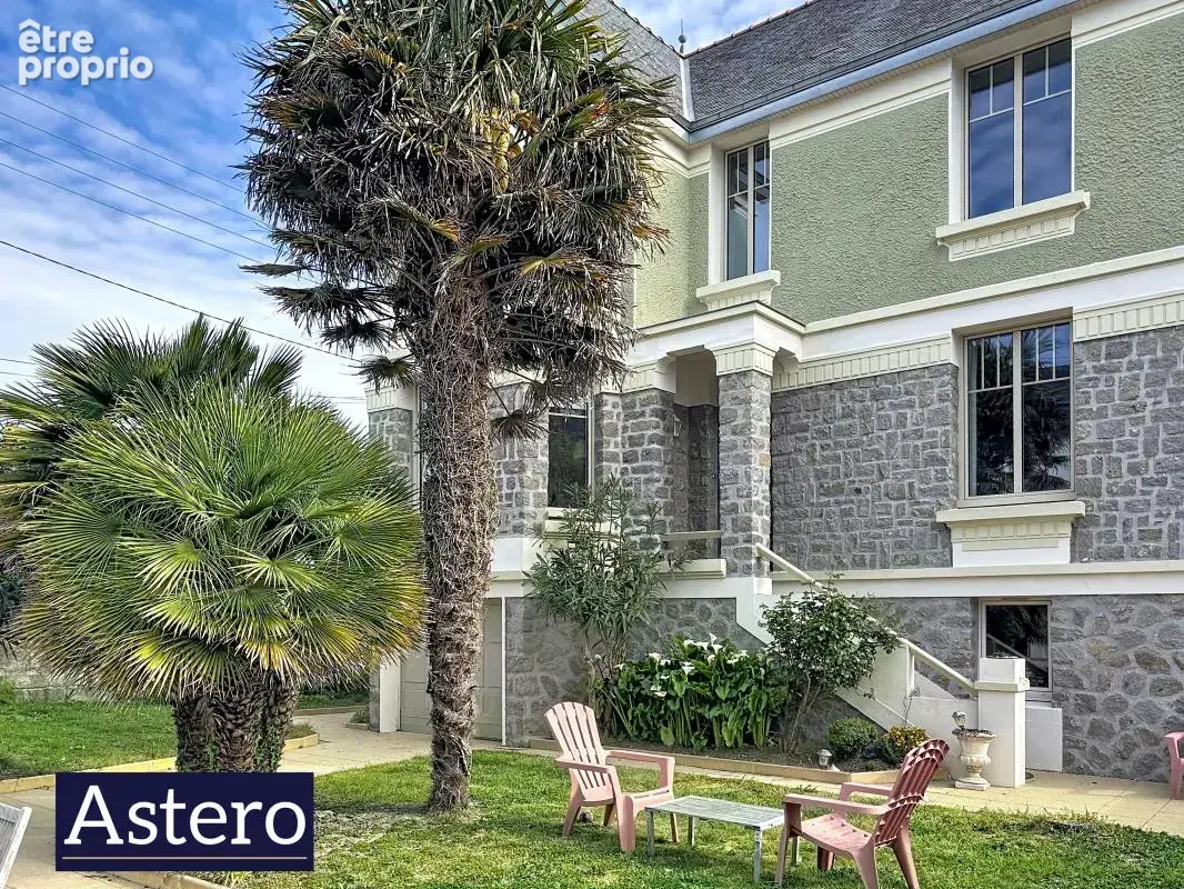 Photo Maison à Port-Louis au prix de 657 000€