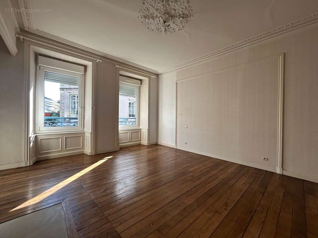 Appartement 85 m² à Saint-Brieuc  - photo 4