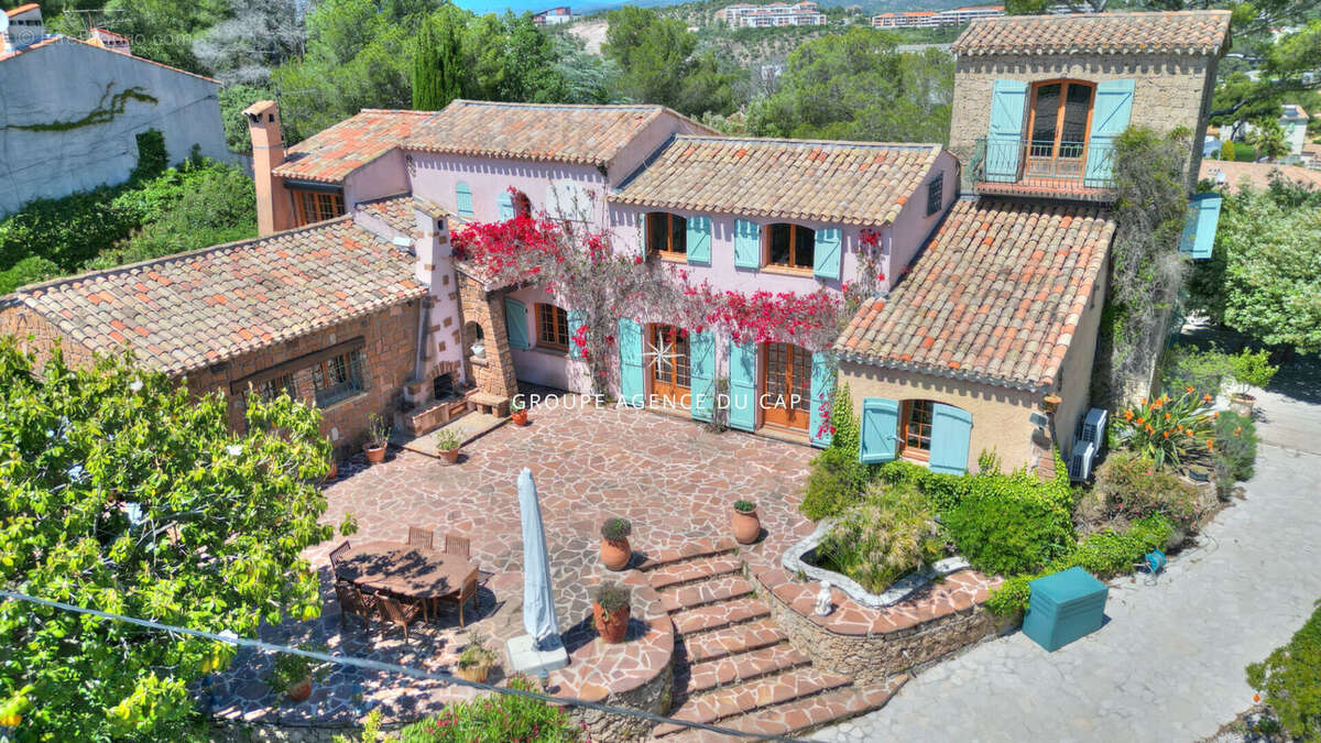 Maison à SAINT-RAPHAEL