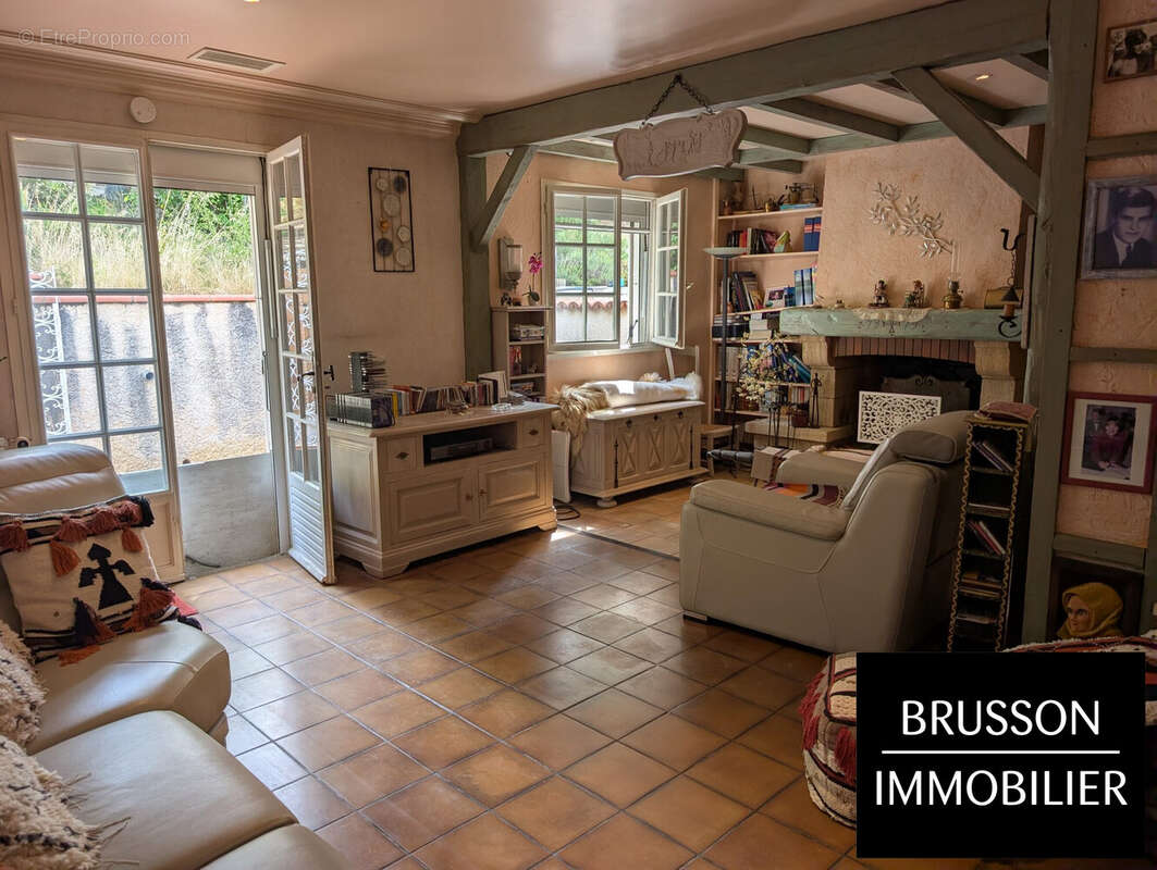 Maison 110 m² à Castres  - photo 2