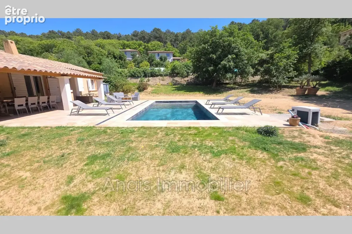 Maison 7 pièces 140 m² à vendre à La Garde-Freinet (83680) - photo 2