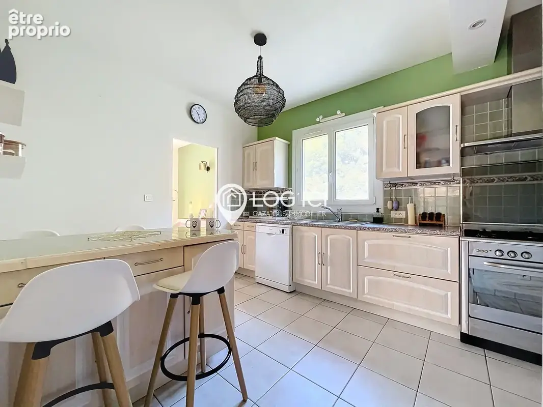 ASSON - Vente Maison T6 avec piscine sur 2 hectares - photo 8