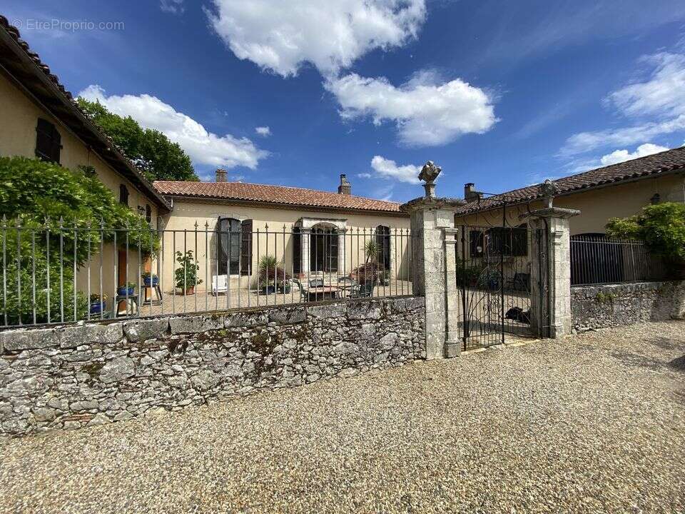 Maison à CREON-D'ARMAGNAC