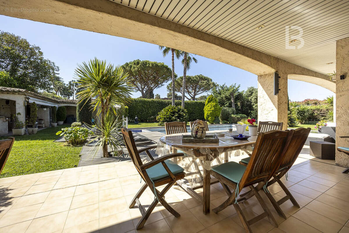 Maison à ANTIBES