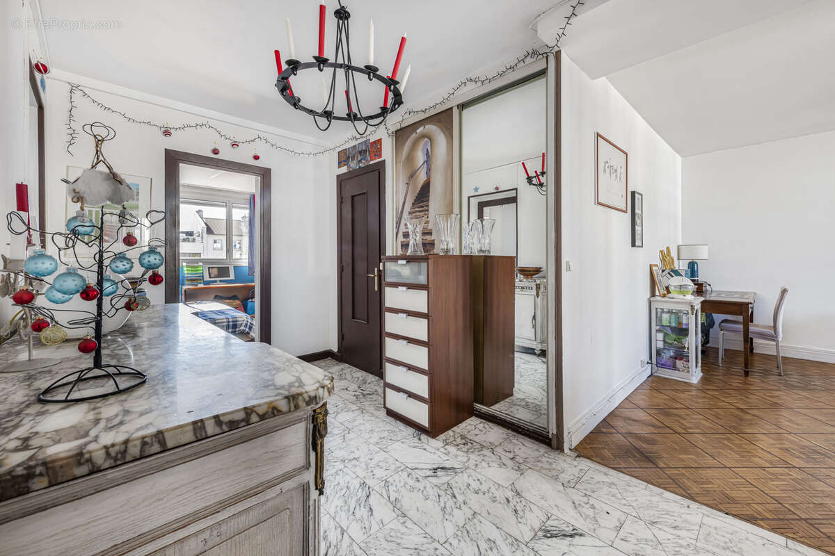 Appartement à LYON-6E