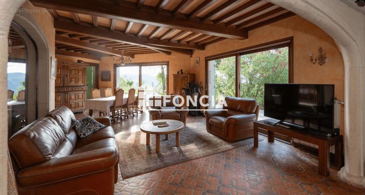 Saint-Jean-de-Muzols, très belle maison d'architecte d'environ 175 m2 avec une vue magnifique - photo 8