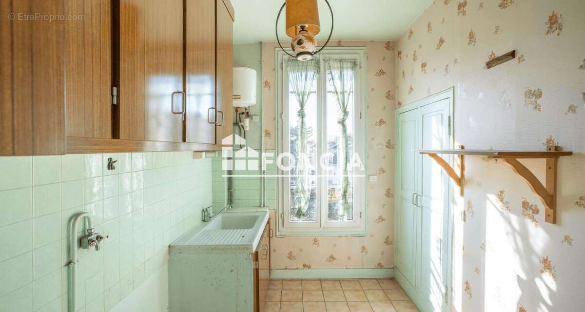 Appartement à ASNIERES-SUR-SEINE