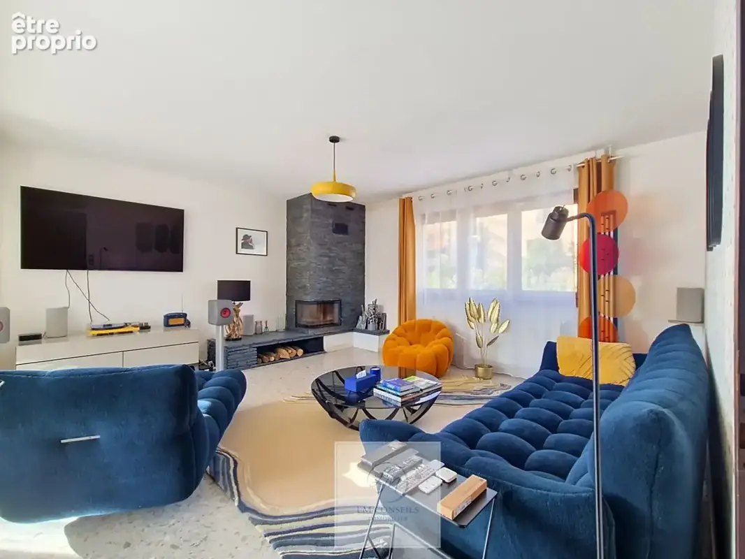 Maison 200 m² à Lay-Saint-Christophe  - photo 5
