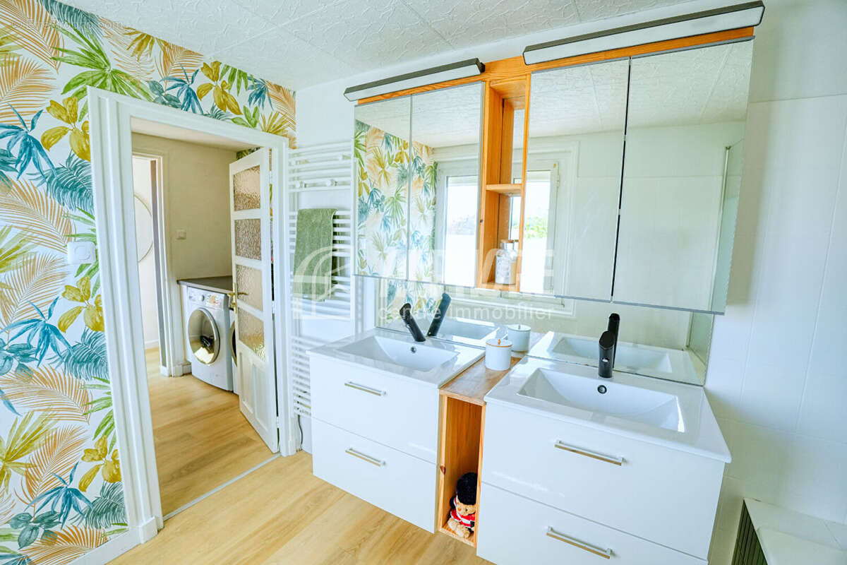 Maison La Chaize Le Vicomte 108.68 m2 - photo 9