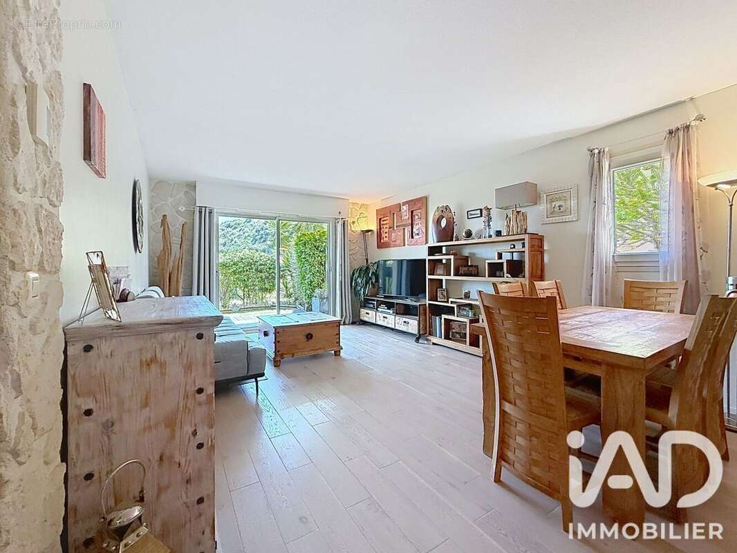 Appartement 82 m² à Eze  - photo 2