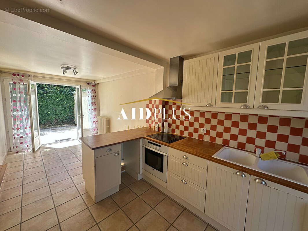 Maison à SAINT-LEU-LA-FORET