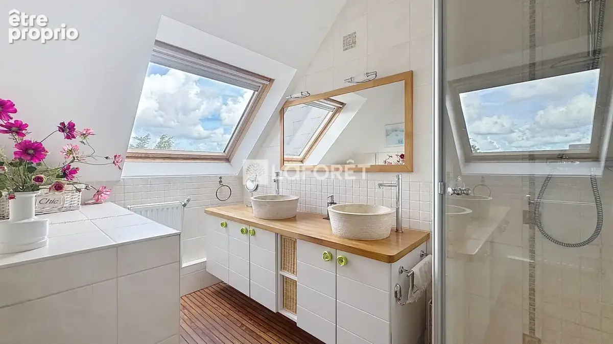 CALAIS - Hyper centre - Appartement 4 chambres - 119m2 - photo 5