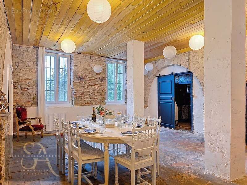 Maison à VILLASAVARY