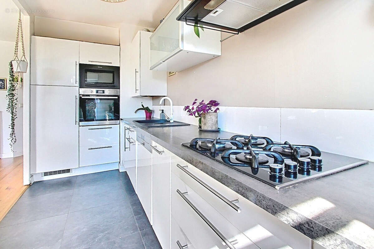 Appartement à ARGONAY