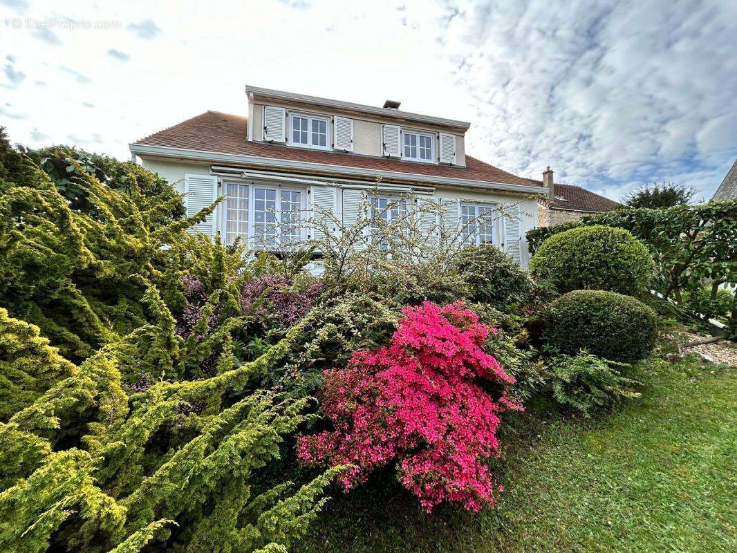 Maison à CHAMBOURCY