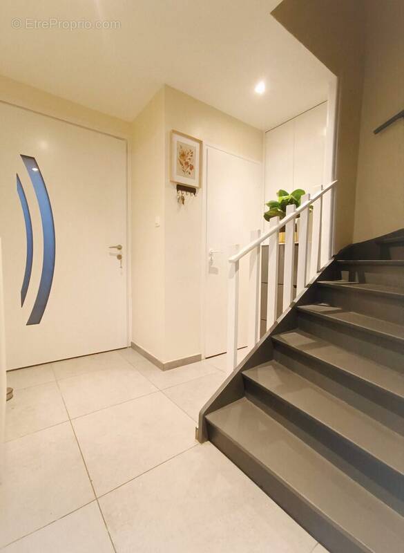 Maison à FACHES-THUMESNIL