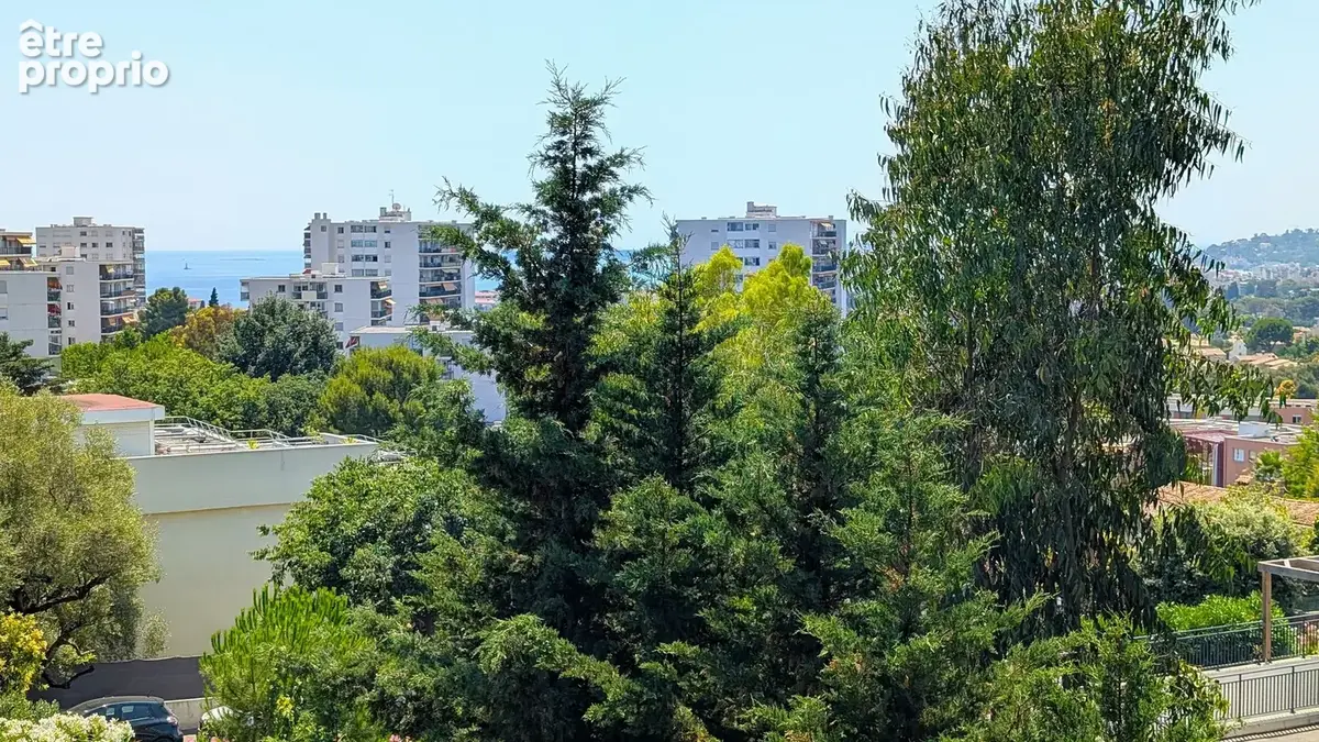Appartement 65 m² à Antibes  - photo 9