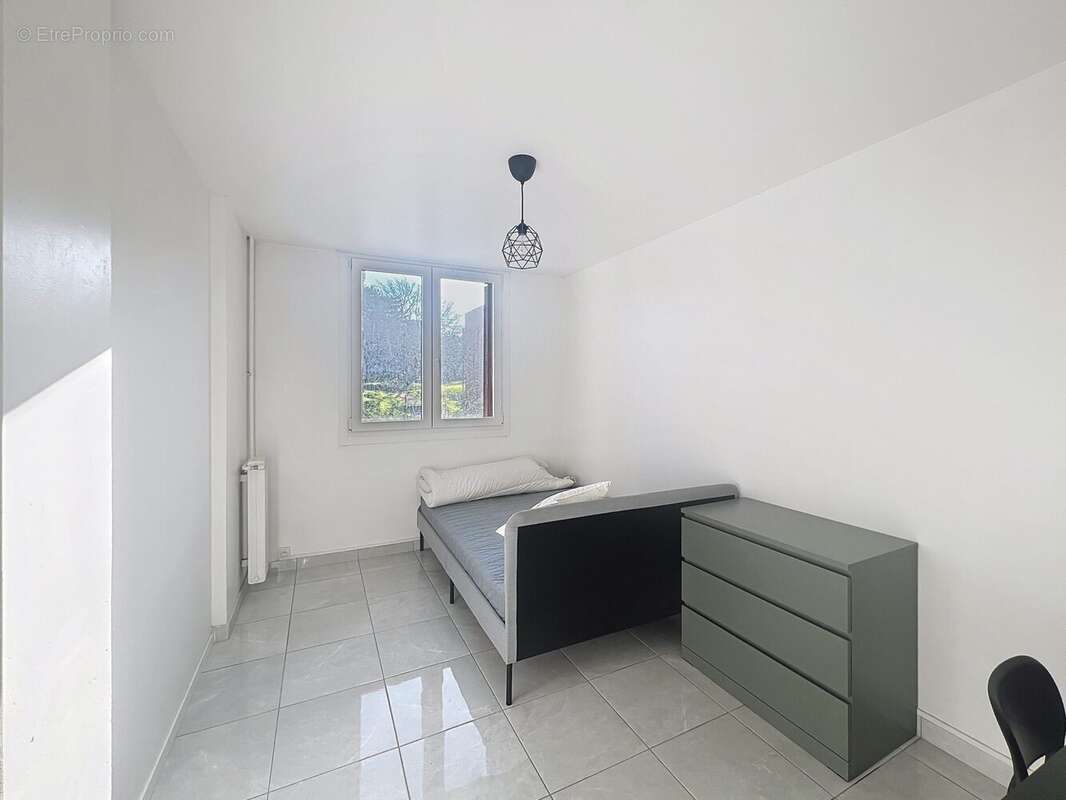 Appartement 73 m² à Saint-Brieuc  - photo 2