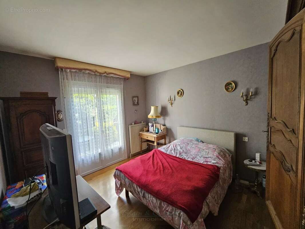 Maison à VILLEMANDEUR