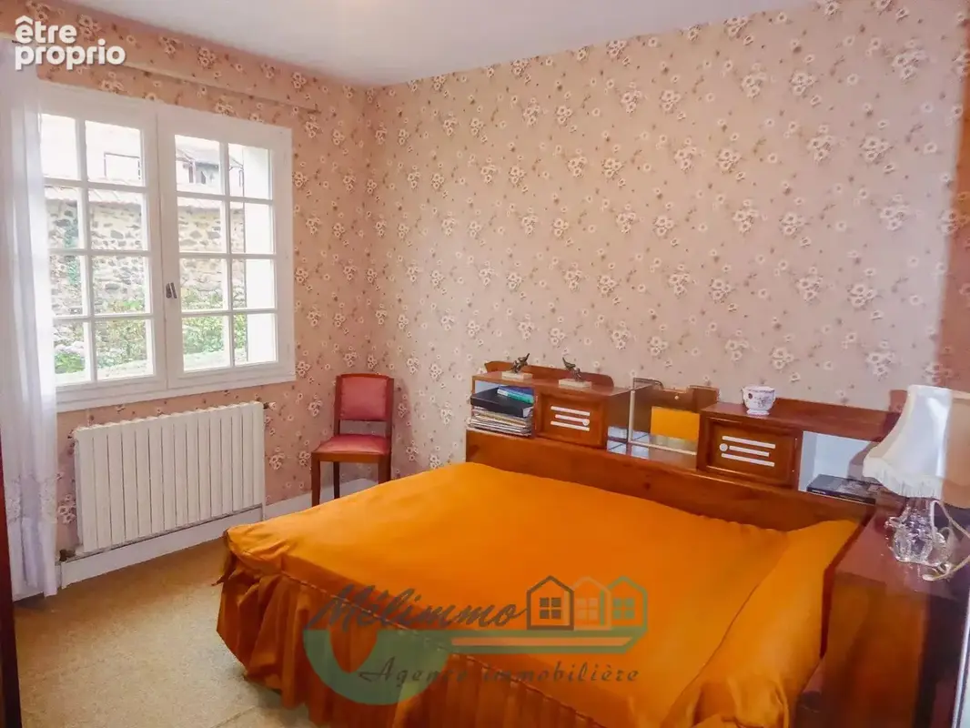 Maison 138 m² à Saint-Sauveur-En-Puisaye  - photo 3