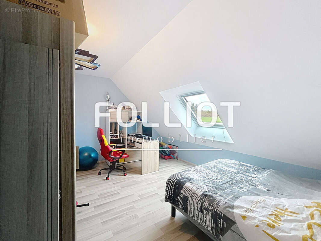 Maison à FRESNEY-LE-VIEUX