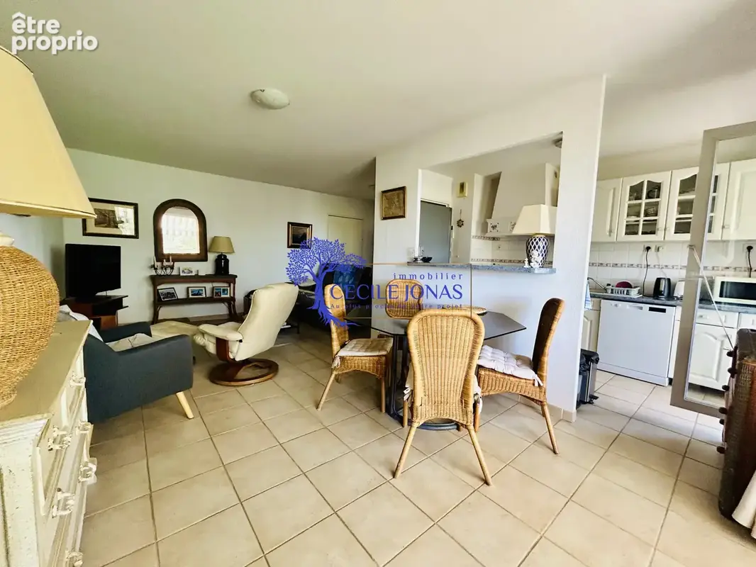 Costebelle appartement 3 pièces 68 m2 avec terrasse 25 m2, garage, cave et vue dégagée - photo 8