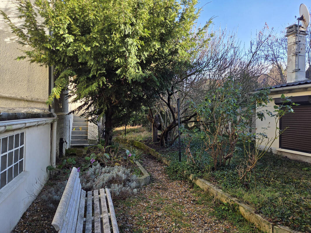 Maison à PIERREFITTE-SUR-SEINE