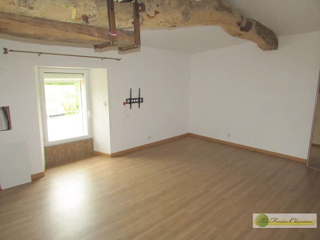 Maison à RANVILLE-BREUILLAUD