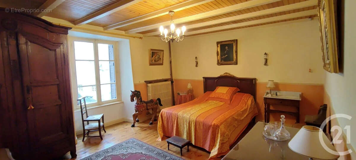 Maison à BLESLE