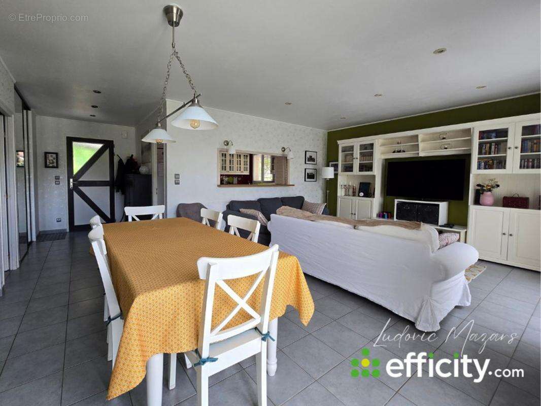 Maison à LABASTIDE-DU-TEMPLE