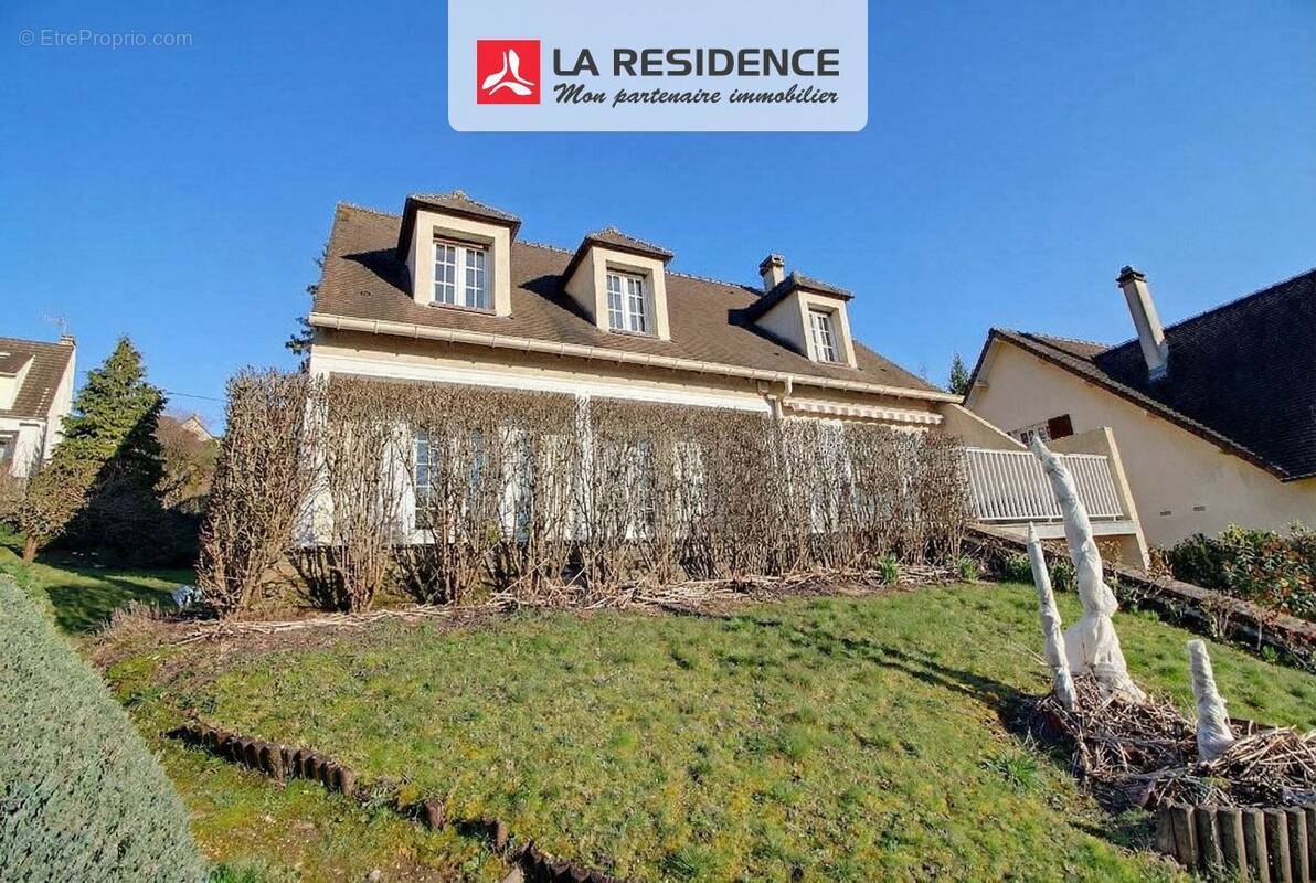 Maison à TRIEL-SUR-SEINE