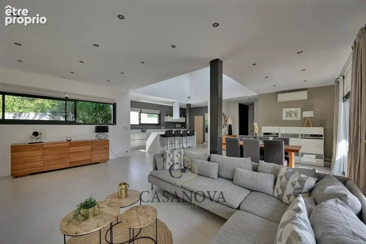 Villa contemporaine 212 m² avec piscine, terrasse et 4 chambres à Castelnau-le-Lez - photo 11