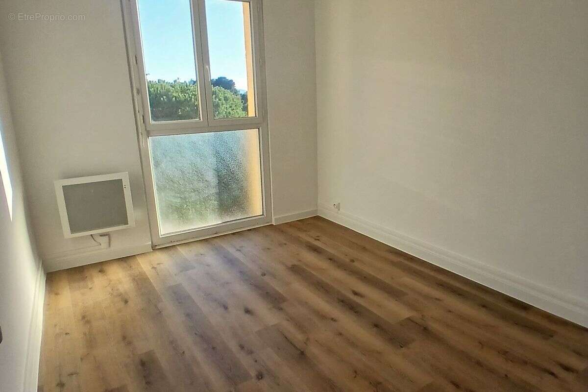 Appartement à MARSEILLE-12E