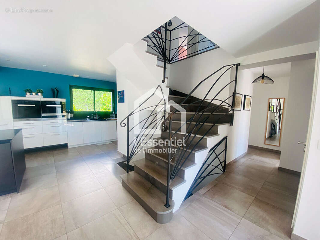 Maison à TRIEL-SUR-SEINE