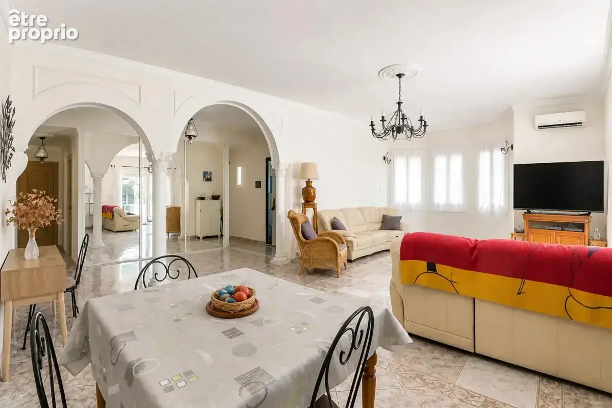 Villa plain pied 4 pièces - 116 m² - Candillargues - photo 3