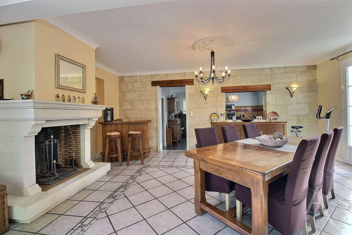 Maison Cadaujac 150 m2 avec piscine et garage - photo 4