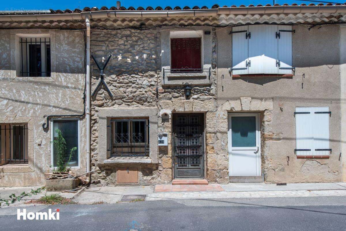 **mallemort – hameau de pont royal** - photo 6